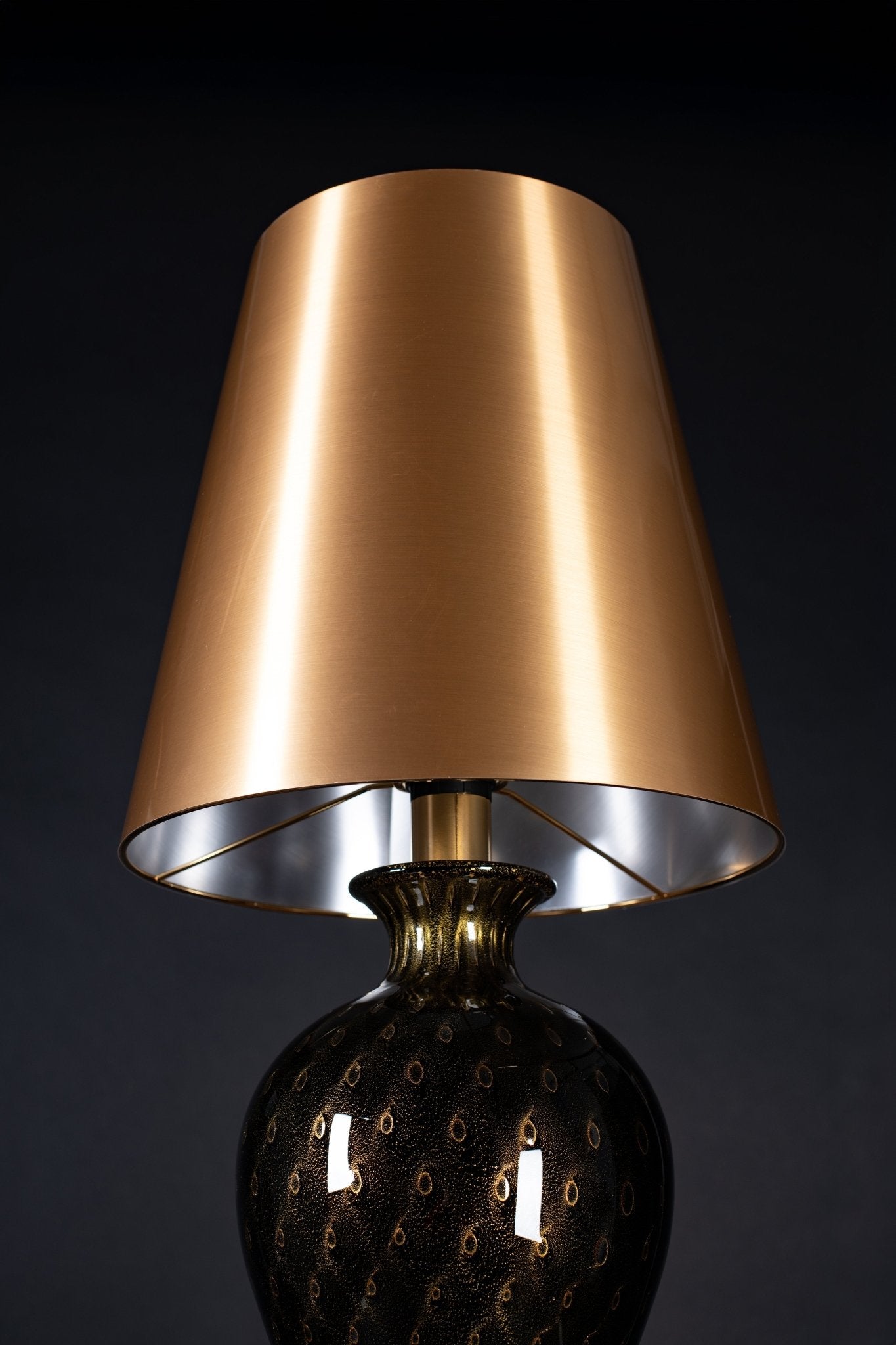 "Venezia" table lamp with balloton 24Kt Gold and black