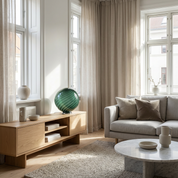 Lampada da tavolo Candy a sfera in vetro di Murano verde salvia a spirale D30