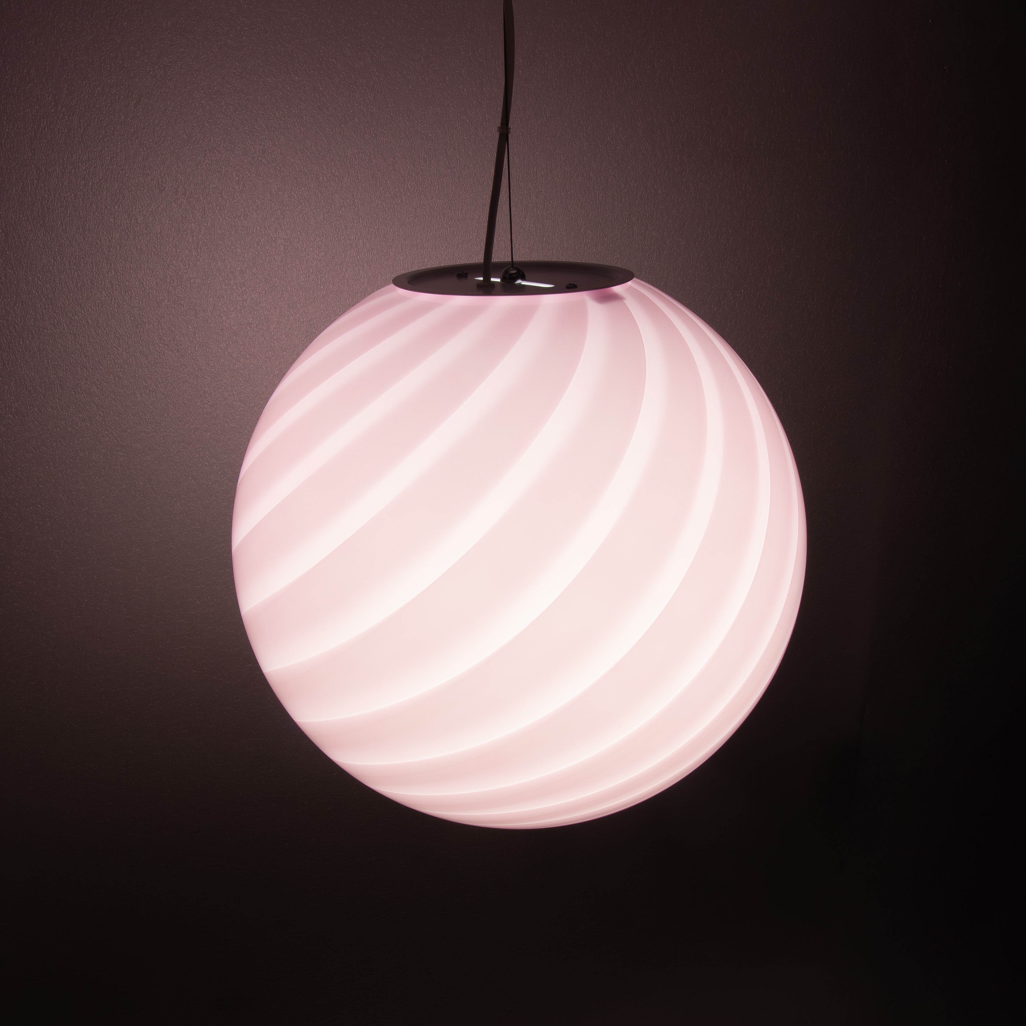 Lampada a sospensione Candy a sfera in vetro di Murano Candy rosa a spirale D40