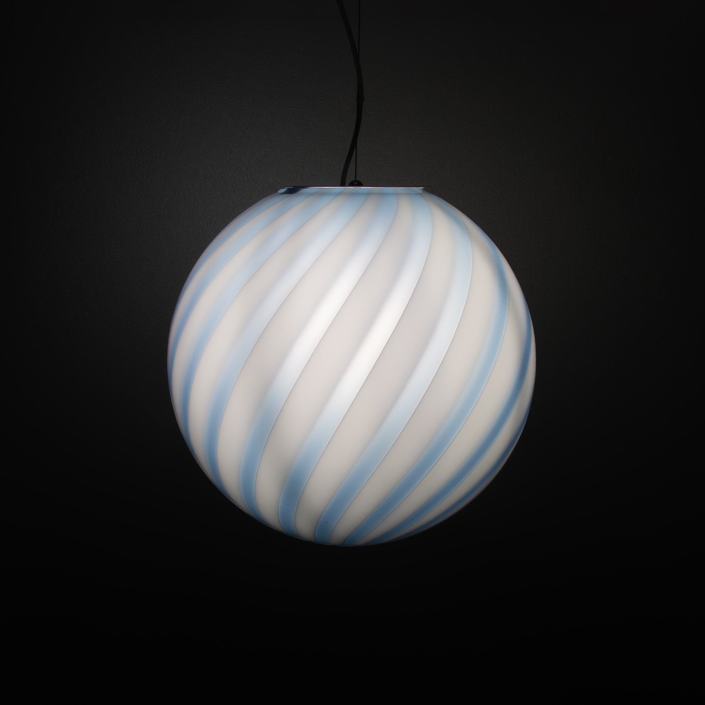 Candy Murano glass sphere pendant lamp blueberry blue swirl D40