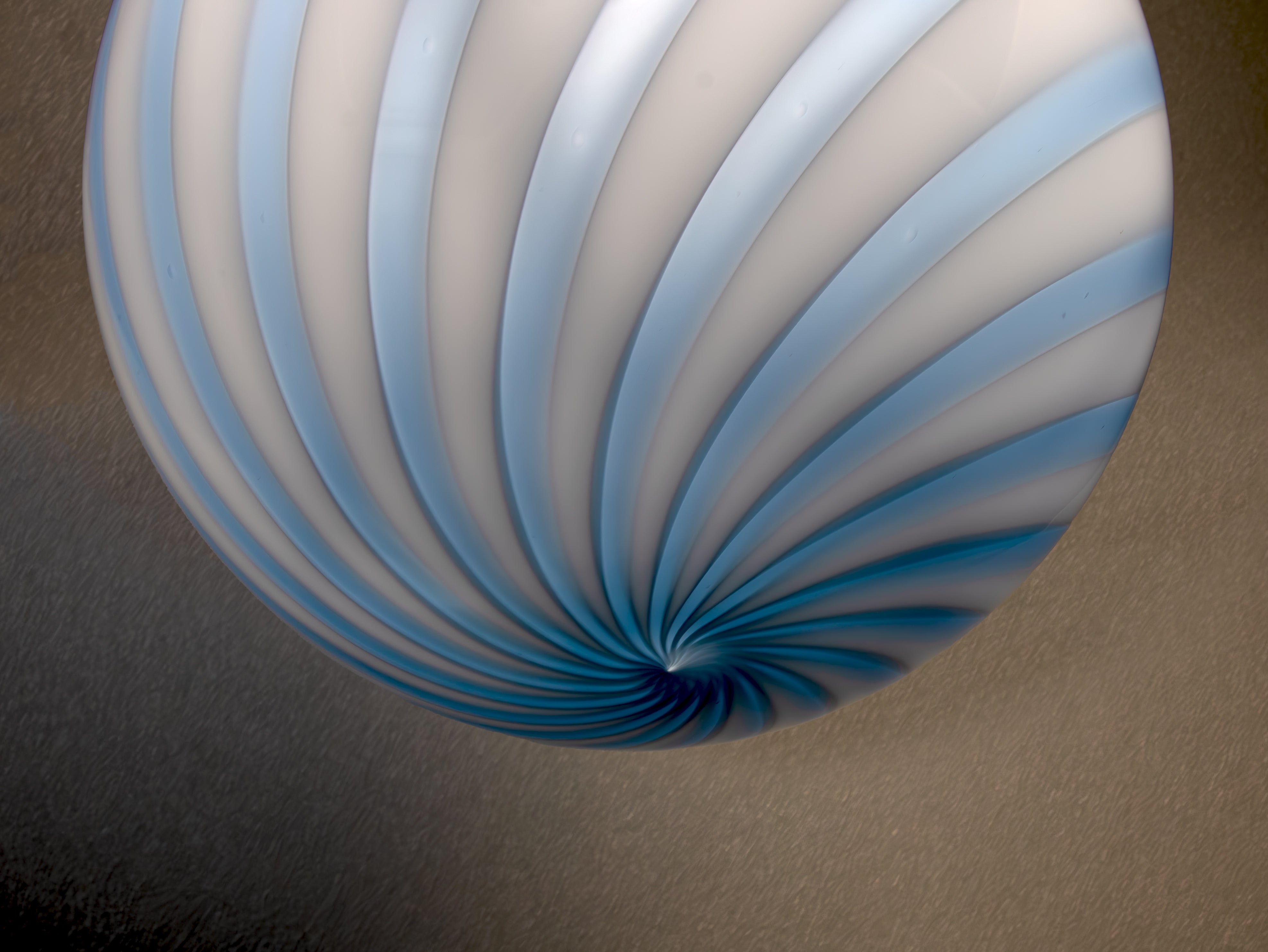 Candy Murano glass sphere pendant lamp blueberry blue swirl D40