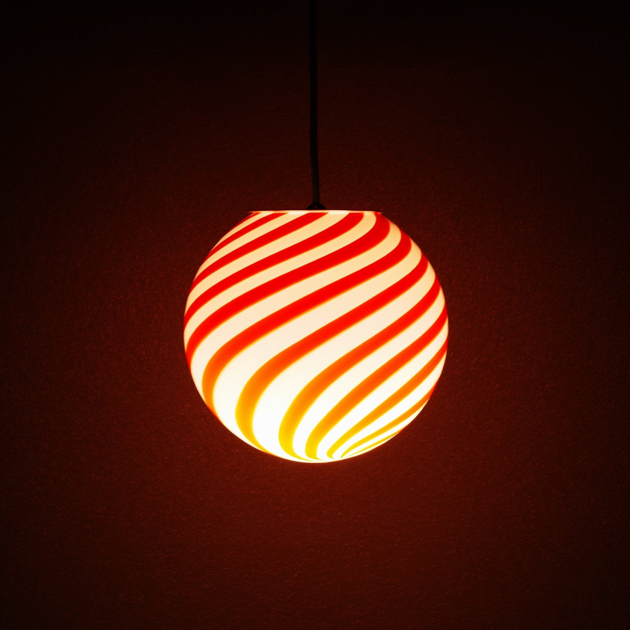 Candy Murano glass sphere pendant lamp red and white swirl D20