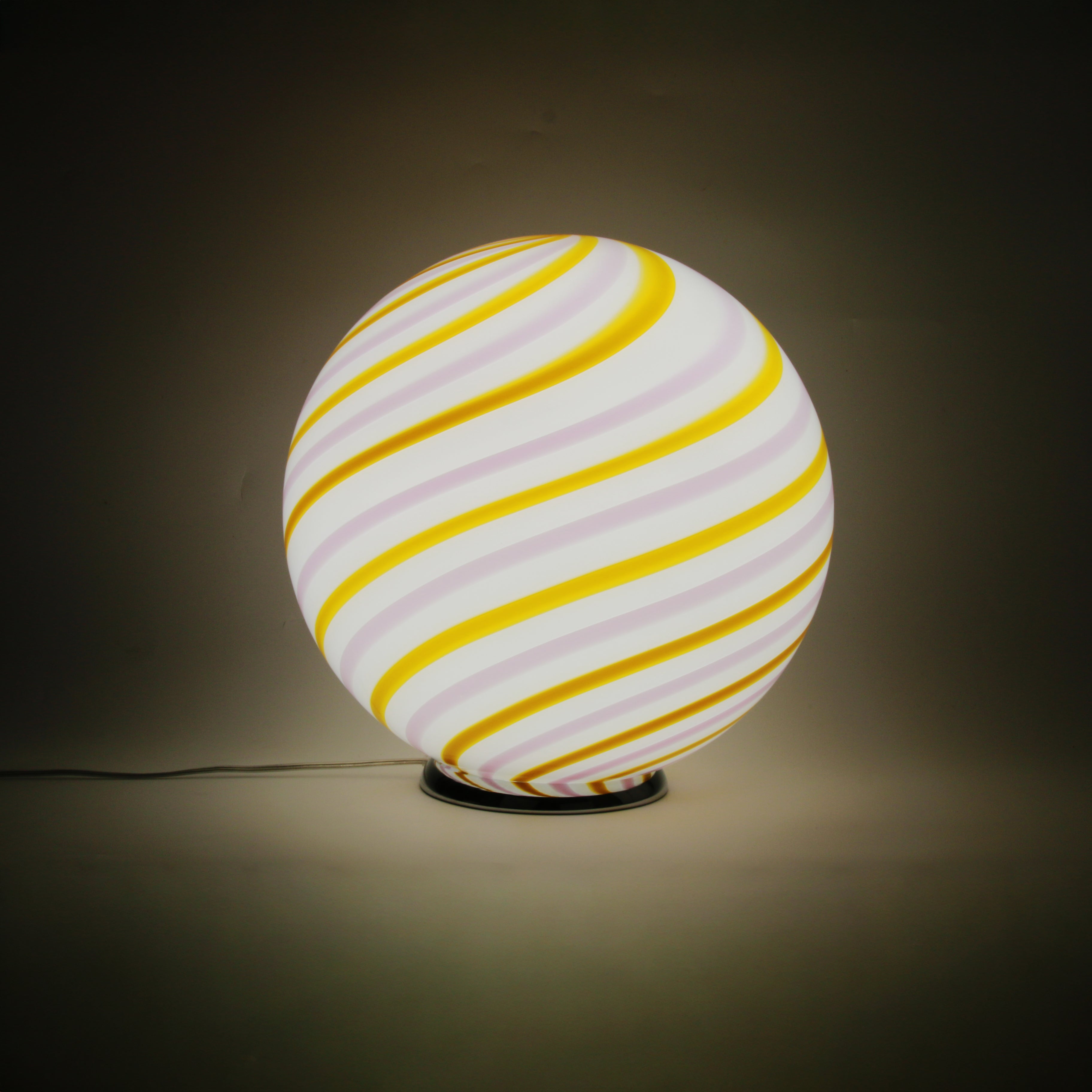 Lampada da tavolo Candy a sfera in vetro di Murano "Love & Senape" rosa e giallo a spirale D40