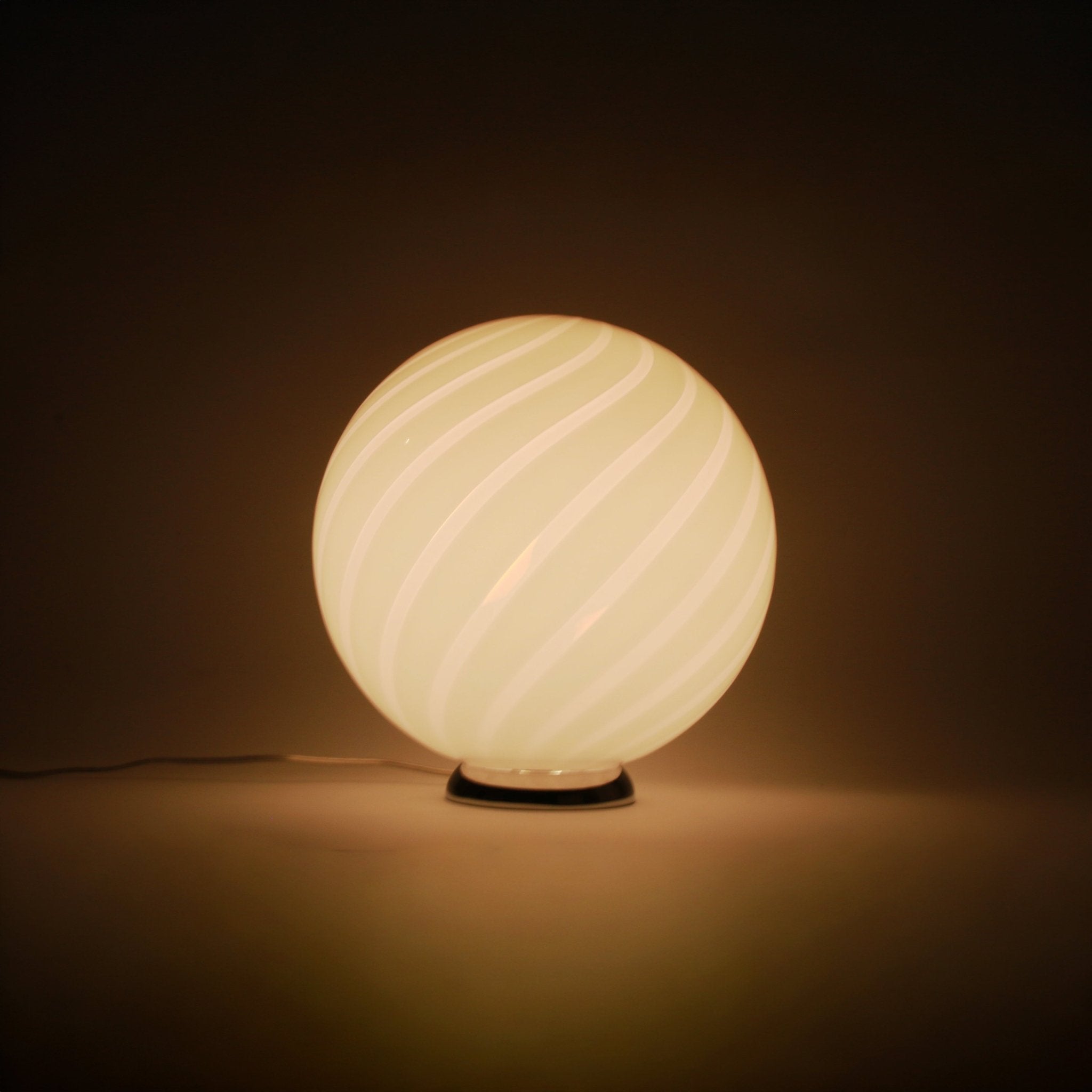 Candy Murano glass sphere table lamp marshmellow pink swirl D30