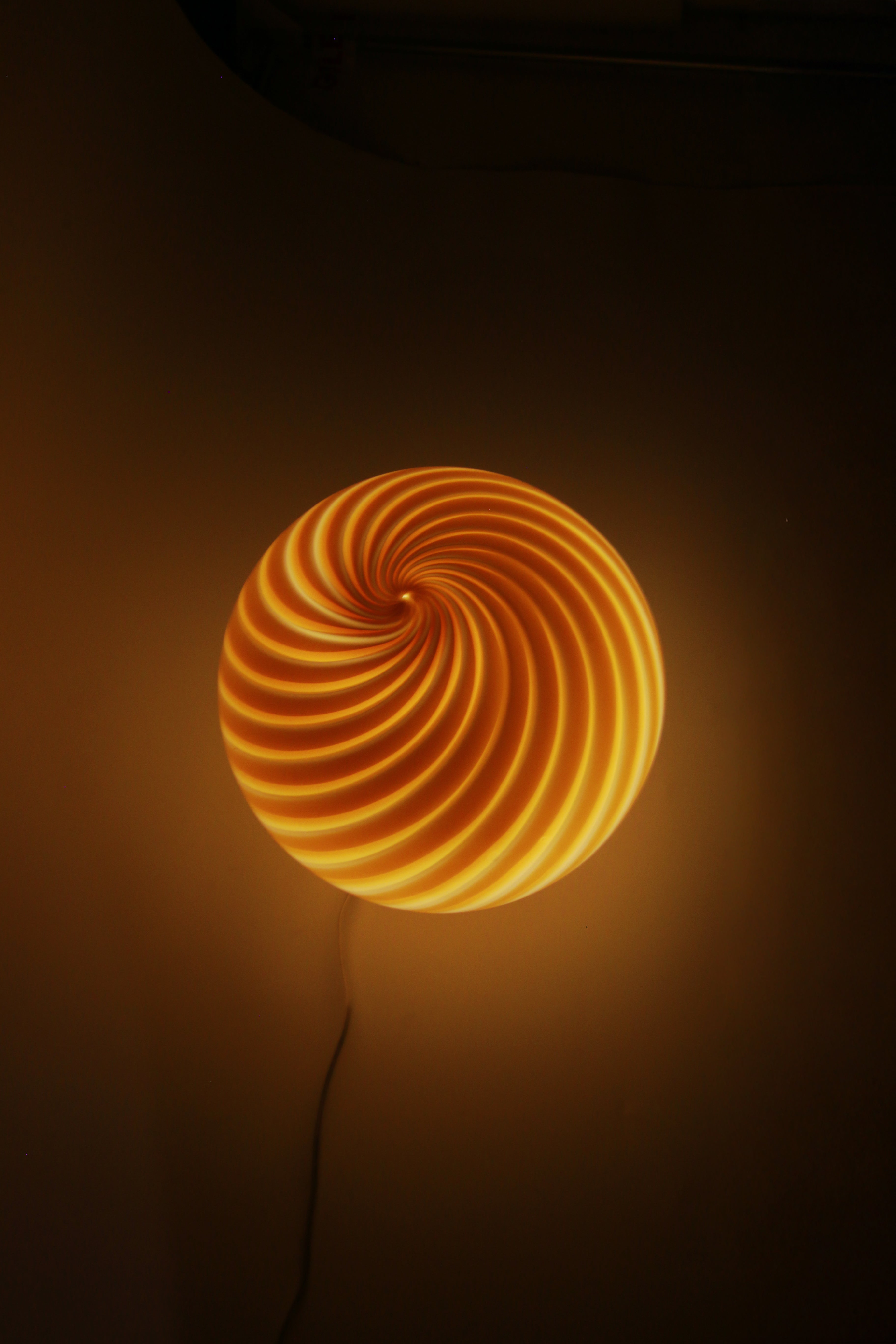 Candy Murano glass sphere table lamp honey yellow swirl D30