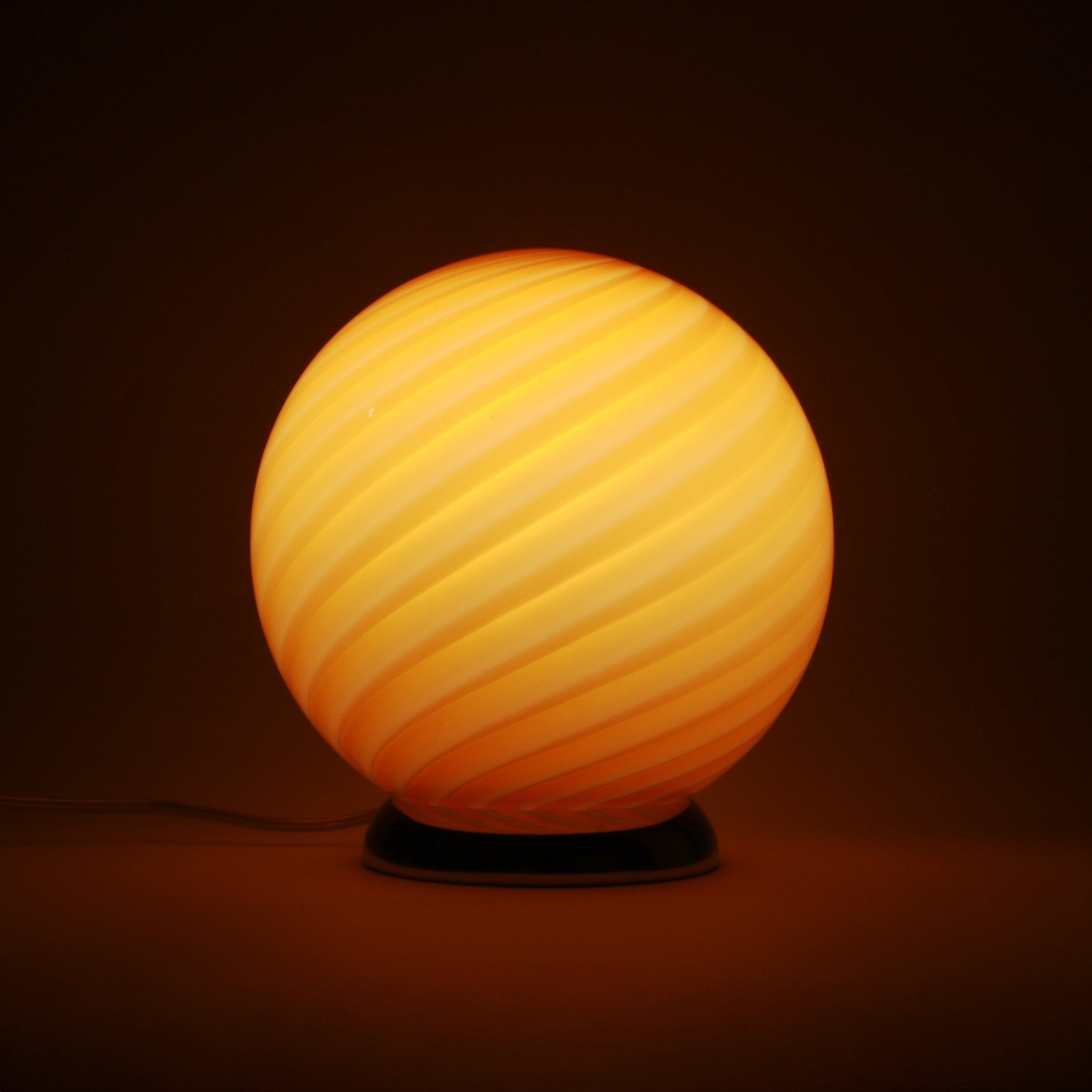 Candy Murano glass sphere table lamp toffee swirl D20