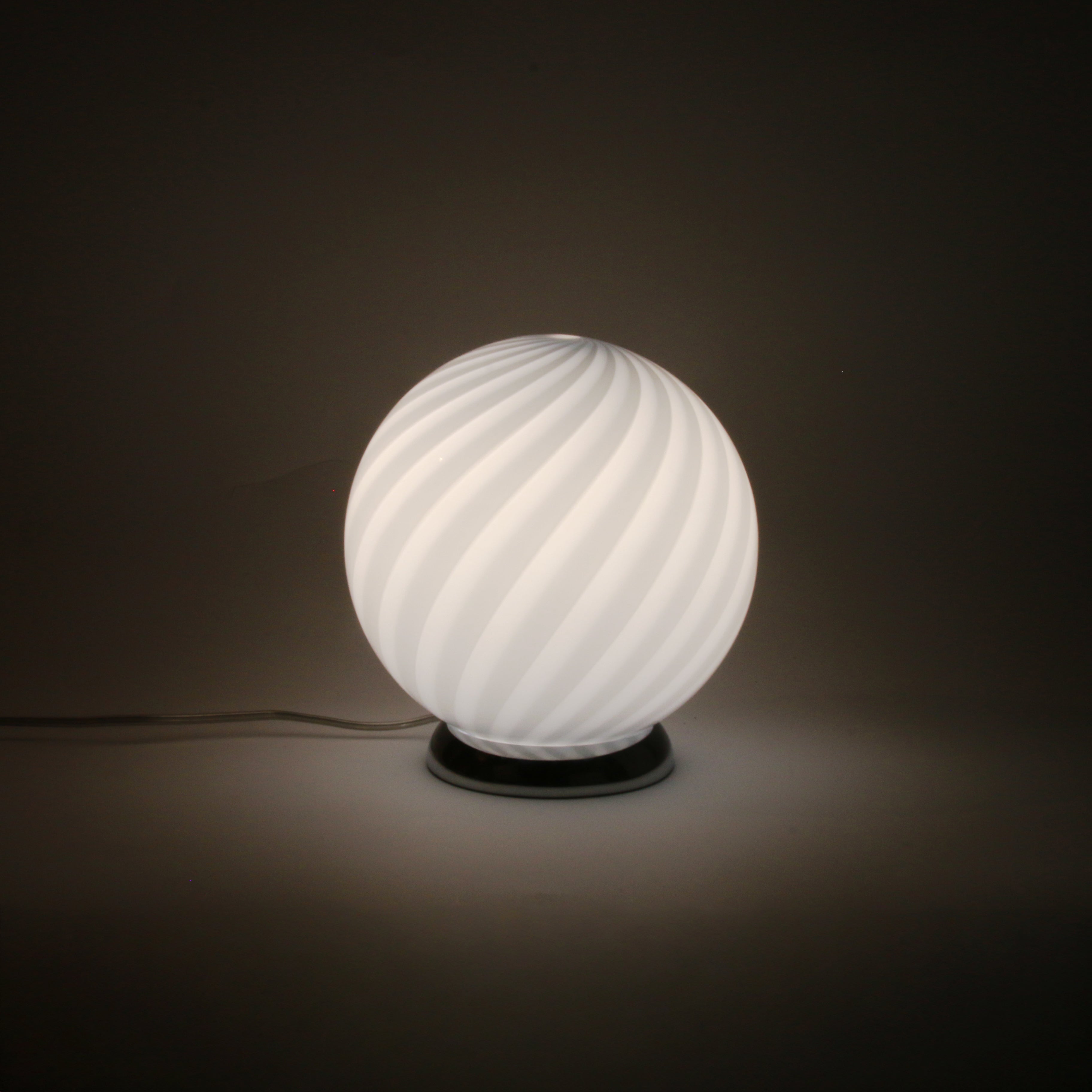 Candy Murano glass sphere table lamp light blue swirl D20