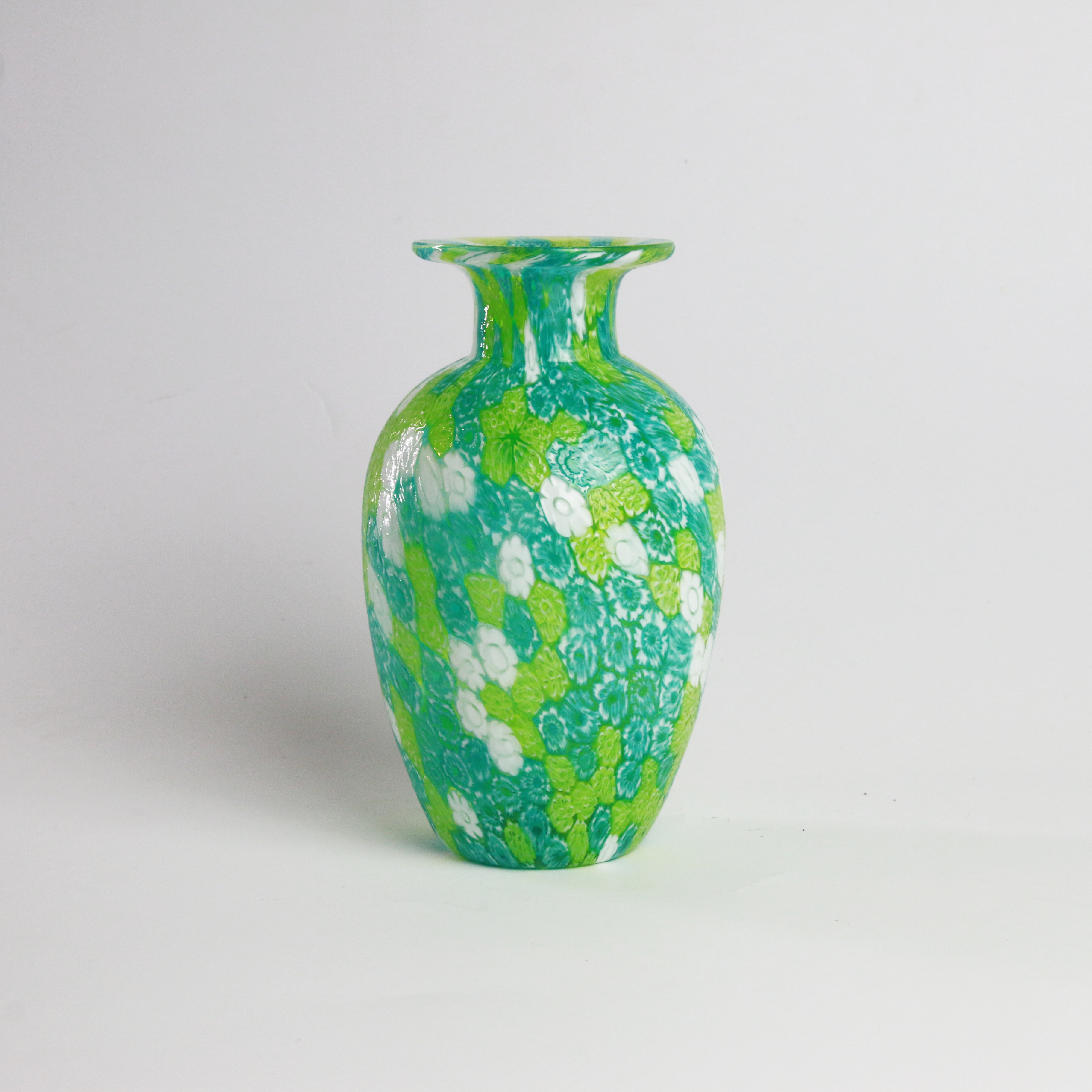 Laguna Fiorita – Vaso Principe in Vetro di Murano con Murrine Floreali Verdi