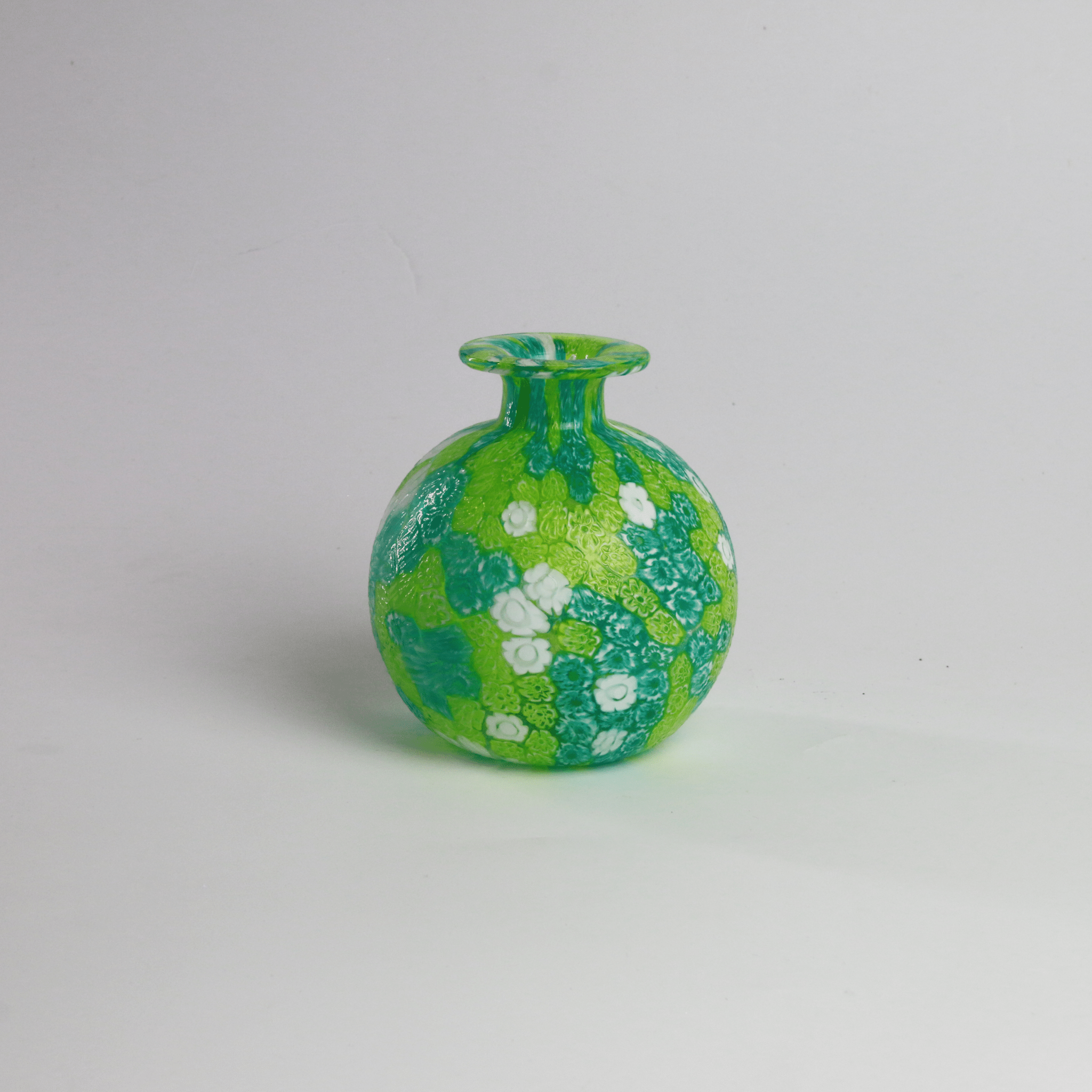 Laguna Fiorita – Murano Glass Spherical Vase with Green Floral Murrine