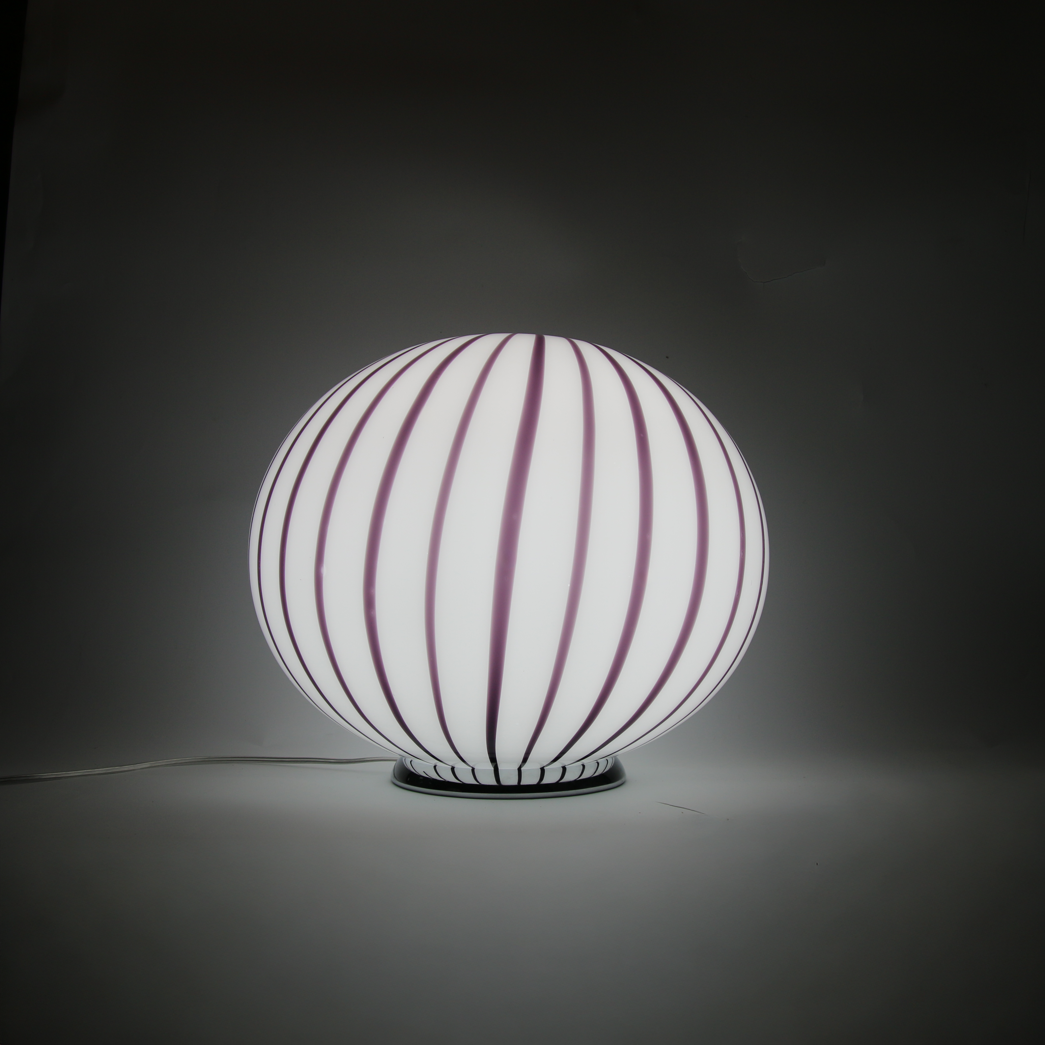 Candy Murano glass oval table lamp berry D40
