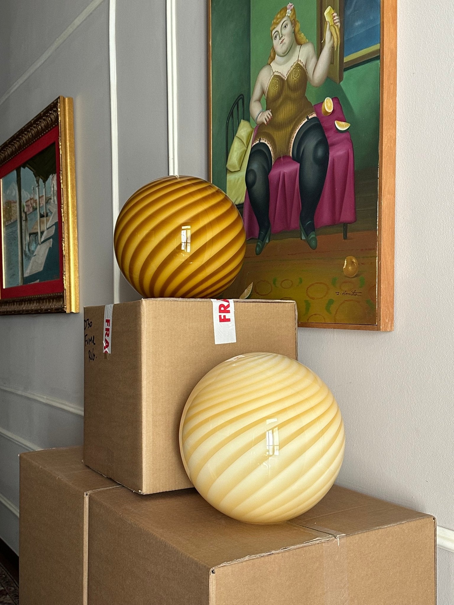 Candy Murano glass sphere pendant lamp honey yellow swirl D30