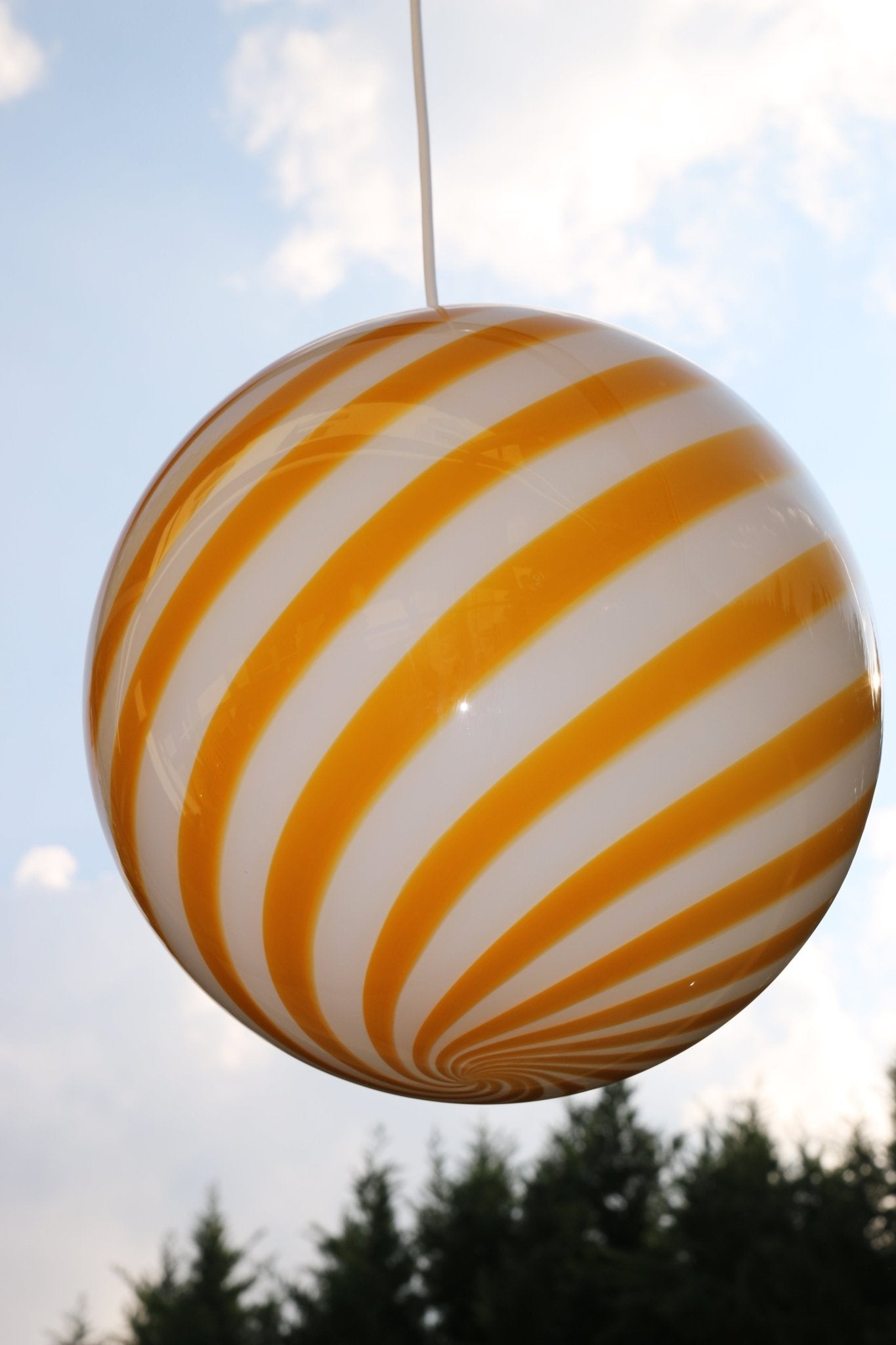 Candy Murano glass sphere pendant lamp white and yellow swirl D40