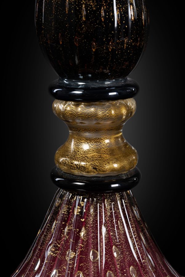 vaso artistico in vetro soffiato di murano nero e rubino foglia oro